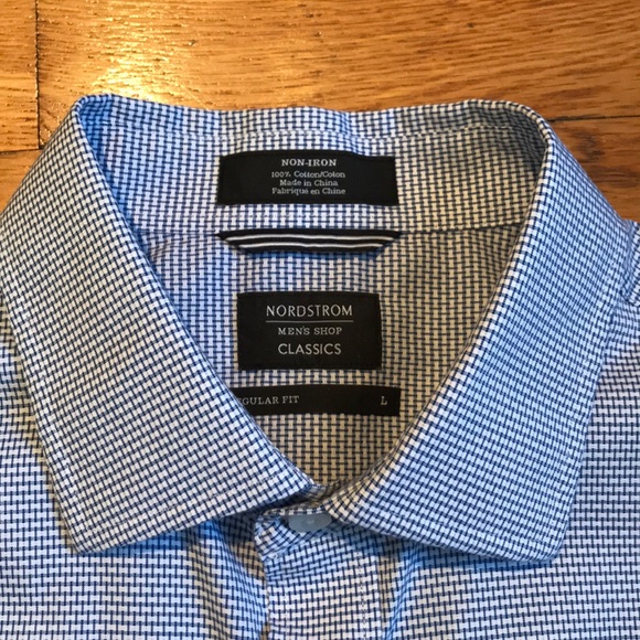 Nordstrom Men’s Short Sleeve Button Down - Picture 3 of 4